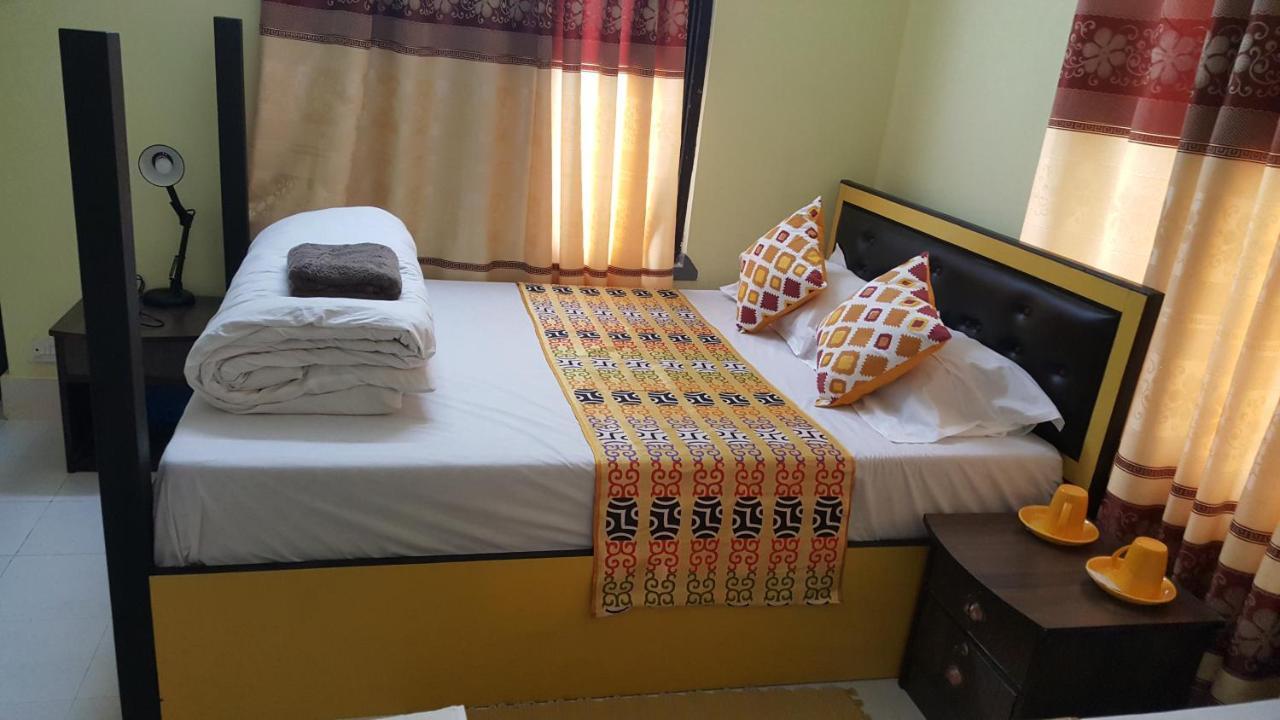 Bnb Royal Tourist House Катманду Экстерьер фото