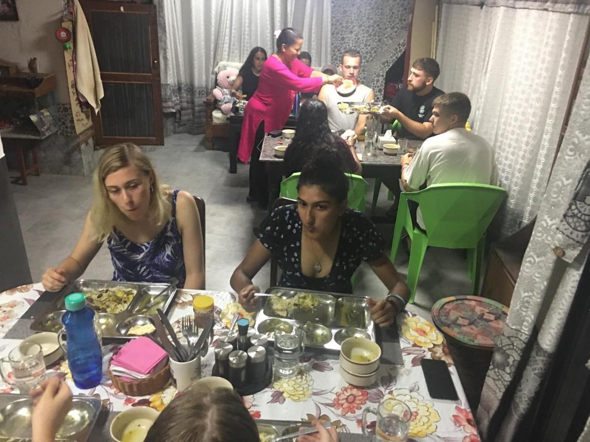 Bnb Royal Tourist House Катманду Экстерьер фото